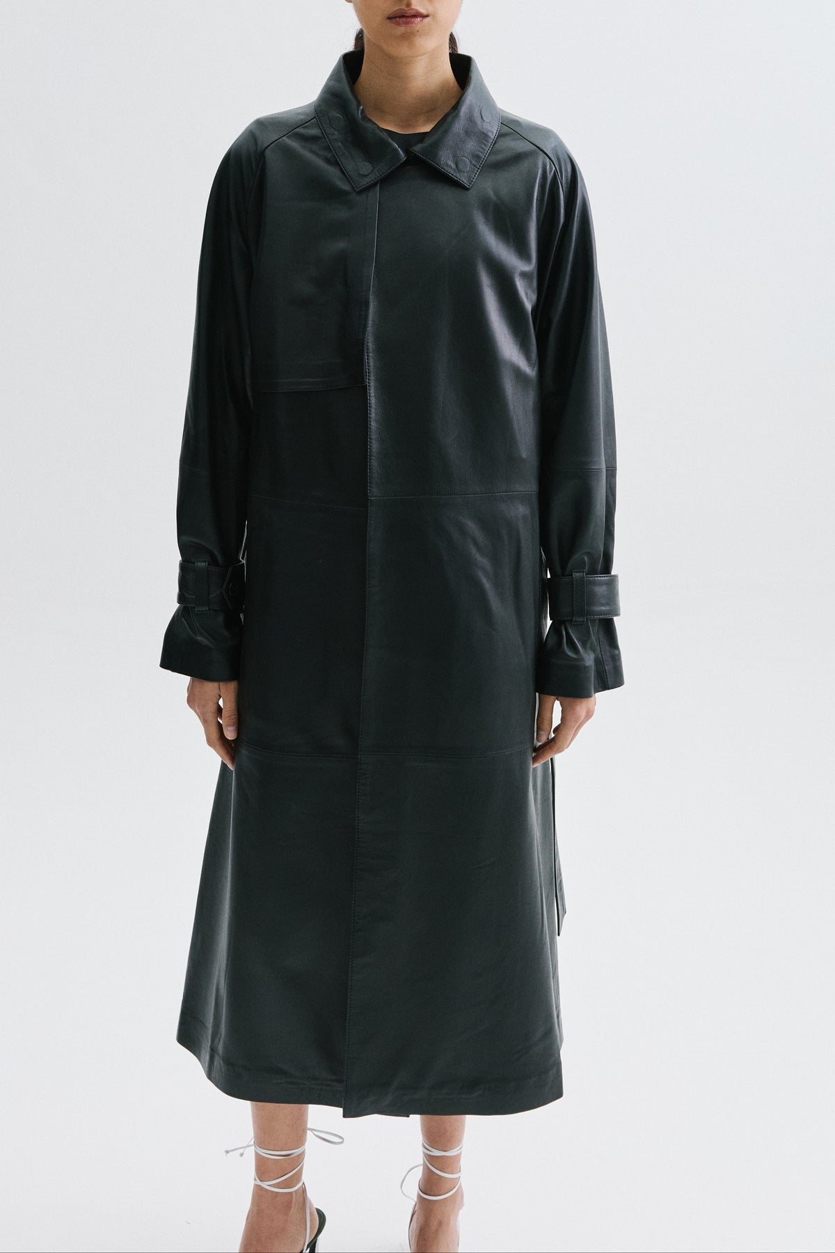 Trench Saavedra cuero