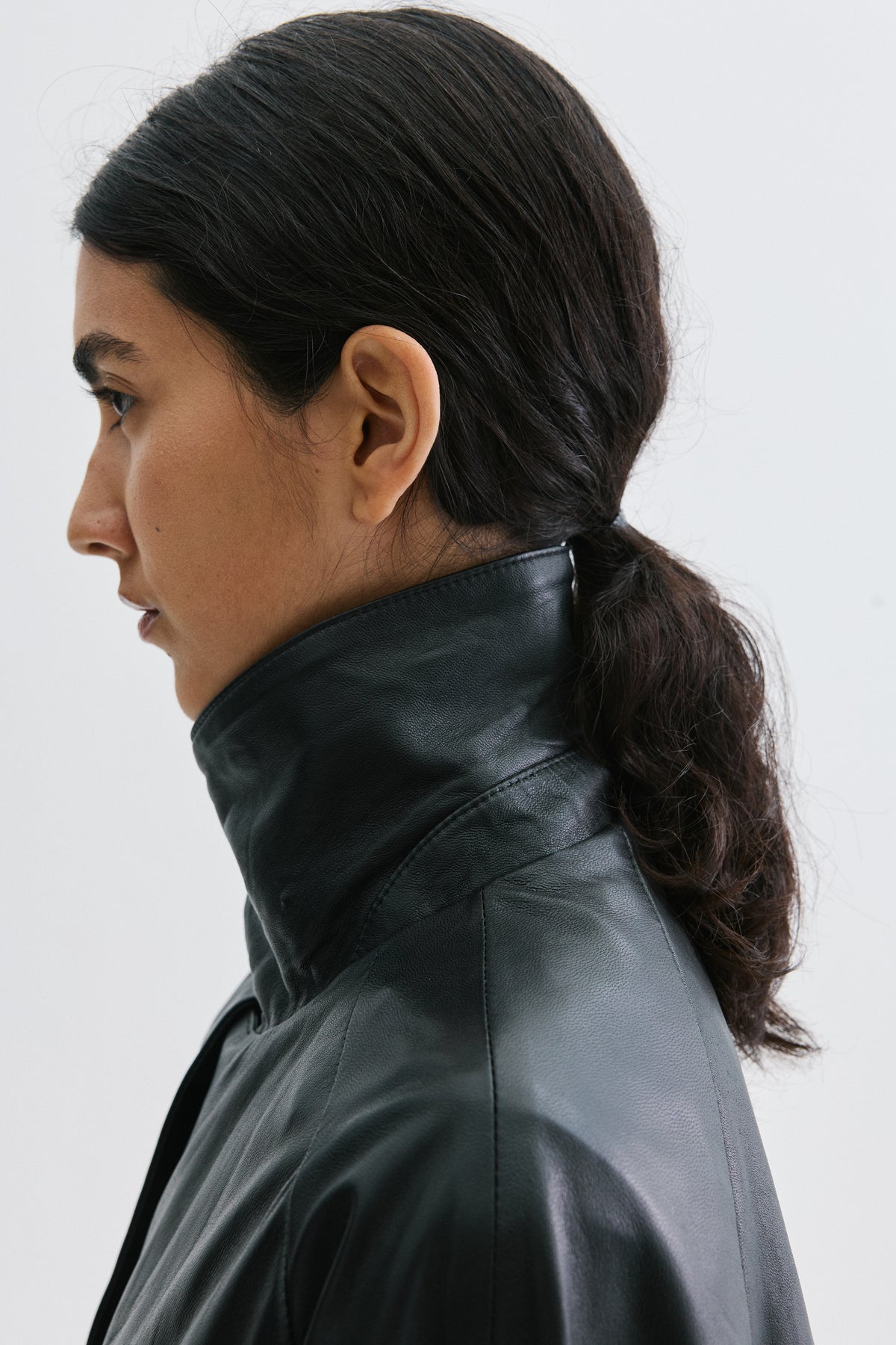 Trench Saavedra cuero